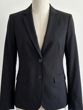 Banana Republic Black Tailored Two-Button Women's Blazer